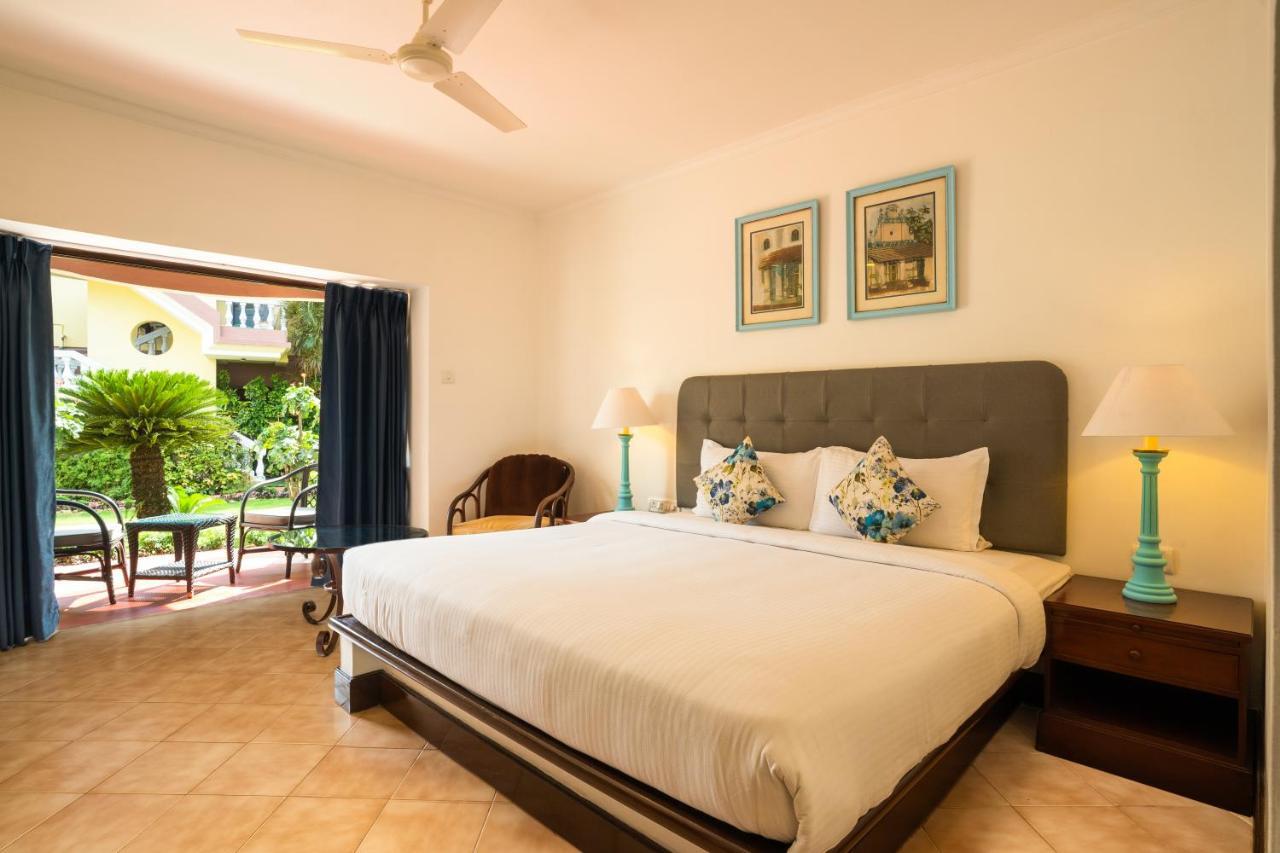 Coconut Grove Beach Resort Colva Eksteriør bilde
